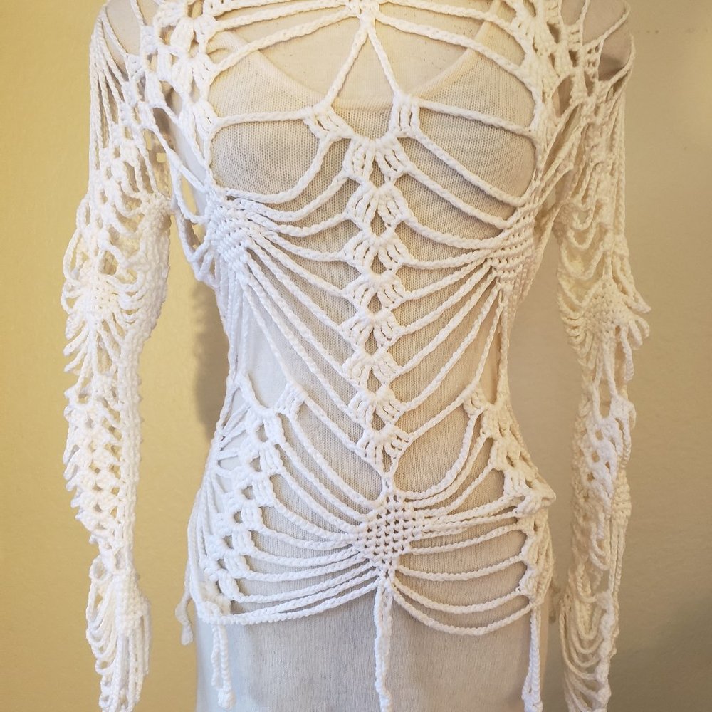 Q Point~ Webbed Cream Sweater ~Size-L